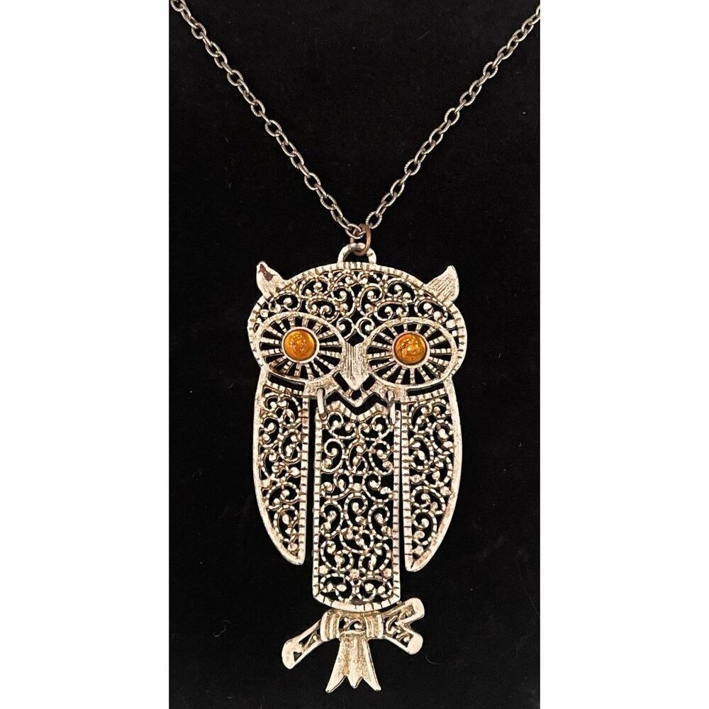 Vintage 1970s Articulated Owl Pendant Necklace Cabochon Amber Eyes Filigree Boho